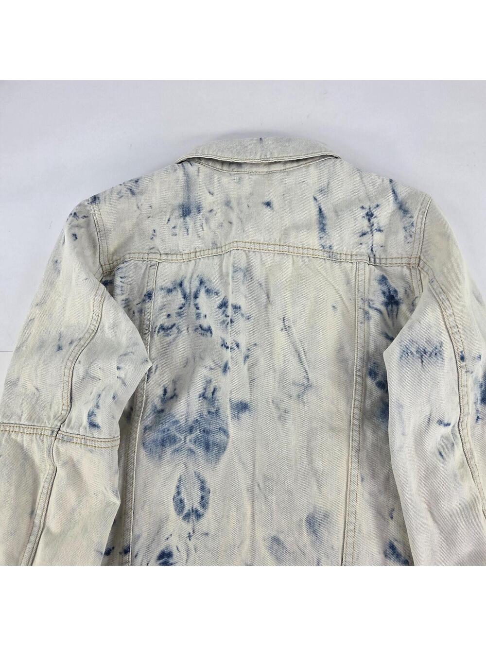 Free People Rumors Jeans Jacket Size L Blue Tie Dye Denim Button Moto Jackets - Picture 13 of 13